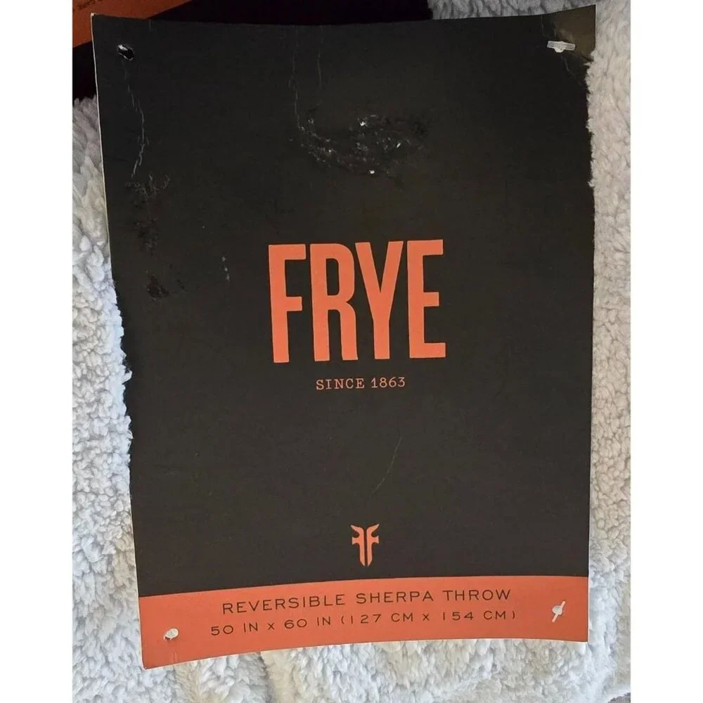 New Frye Reversible Sherpa Bluish Gray/White Throw 50 in. X 60 in.